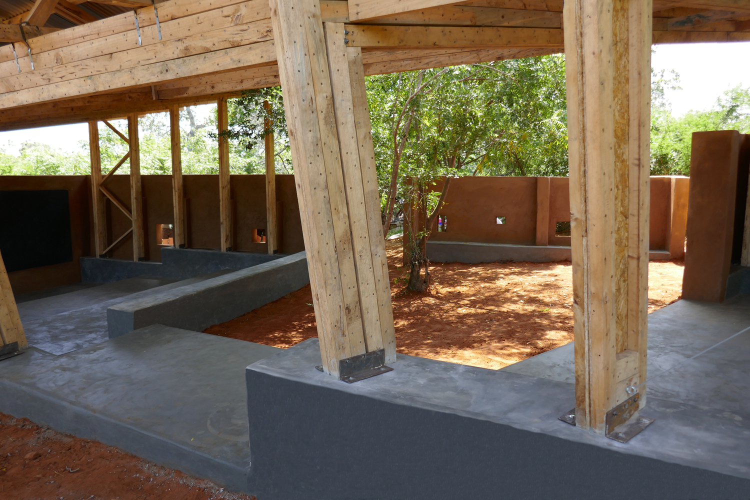 生态莫约教育中心教室与图书馆  稀缺与创意工作室-28