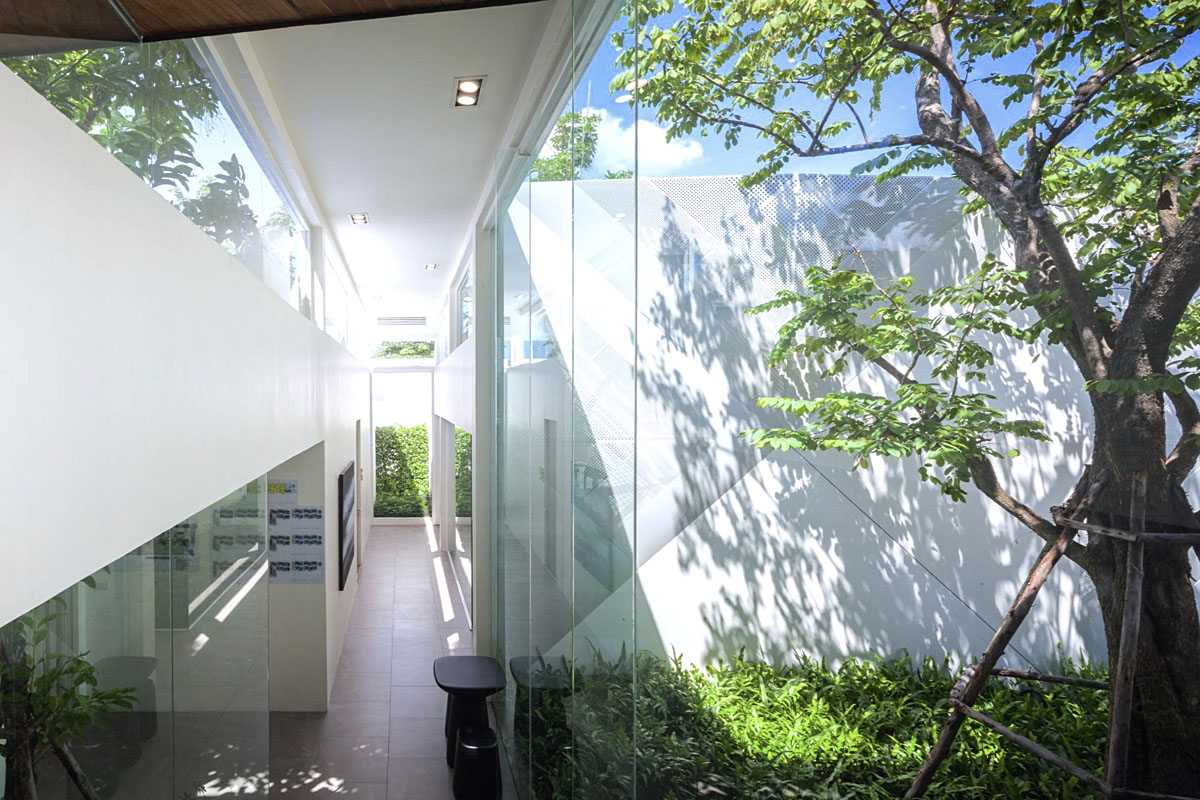 CHEEWIT PATTAYA SALES GALLERY-6