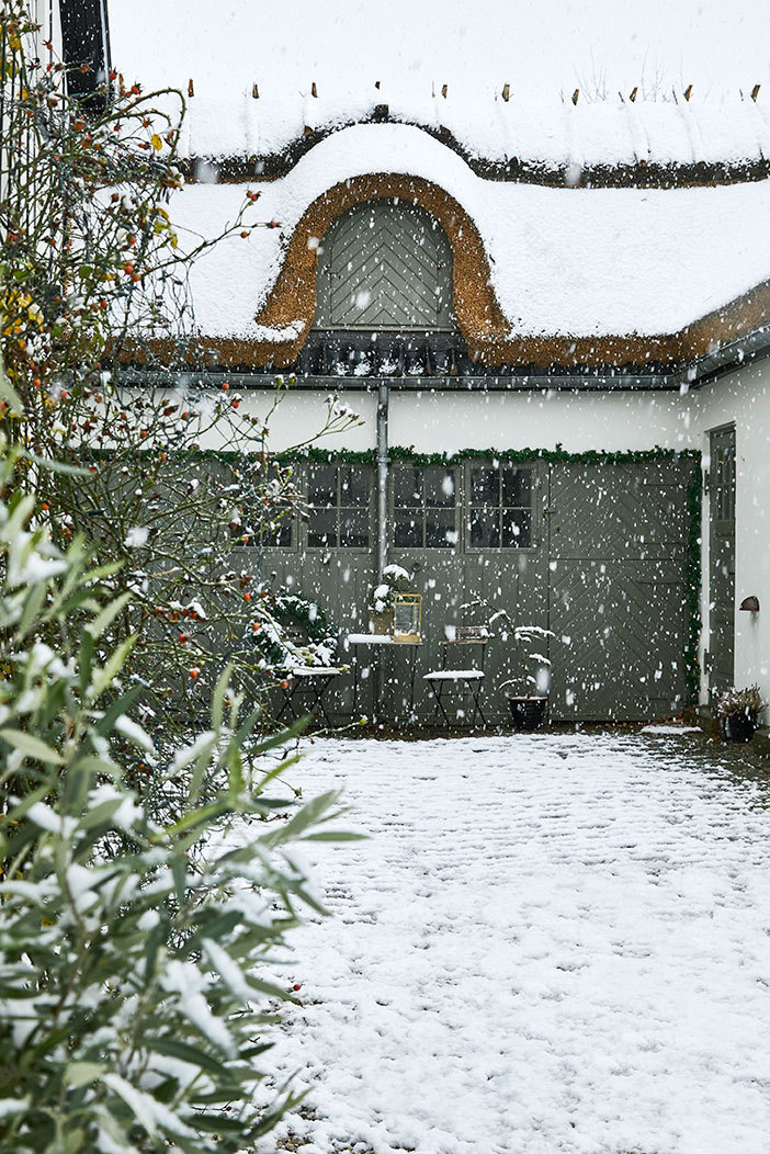 丹麦历史别墅优雅圣诞内饰设计-20