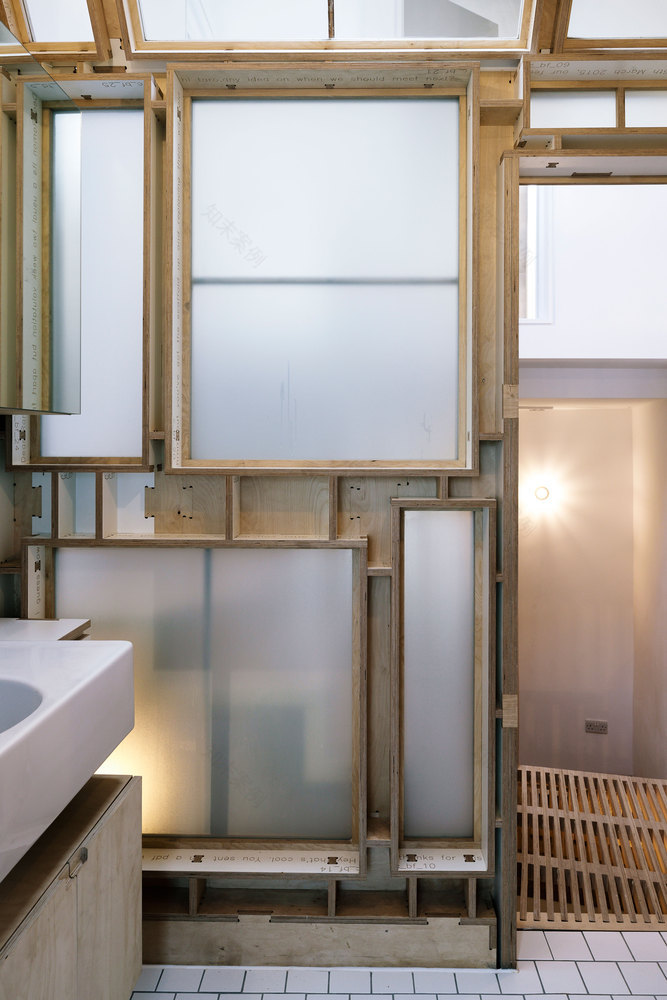 Maries Wardrobe Tsuruta Architects-59