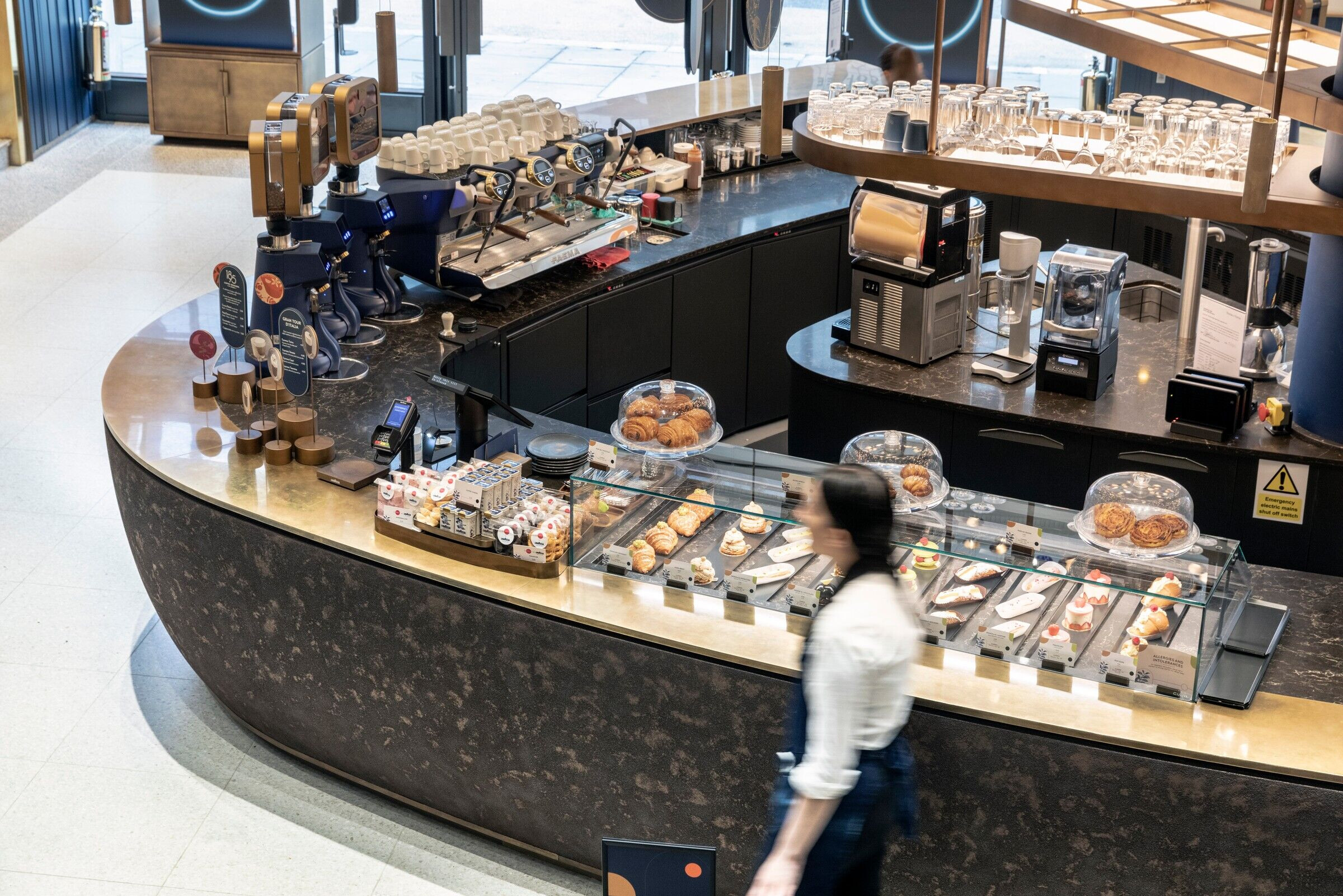 伦敦 Lavazza 旗舰店丨英国伦敦丨Carlo Ratti Associati-6