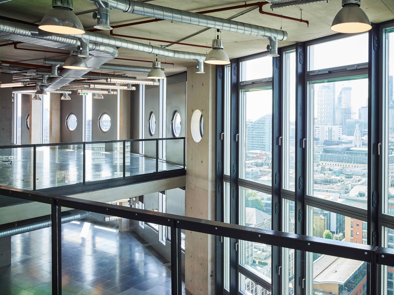 伦敦创新地标“白领工厂”-87