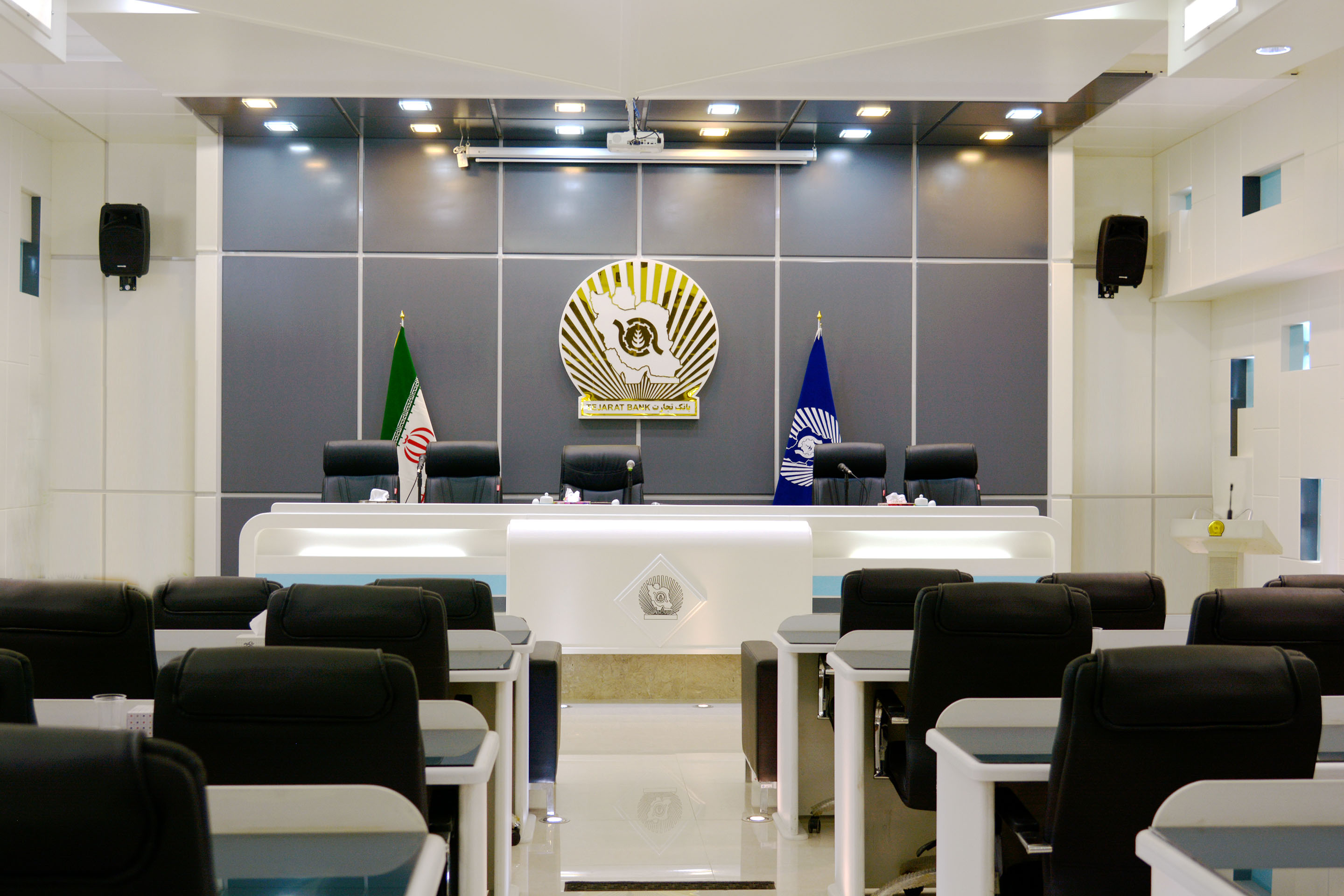 Ardabil Tejarat 银行露天剧场——功能与美感的完美结合-17