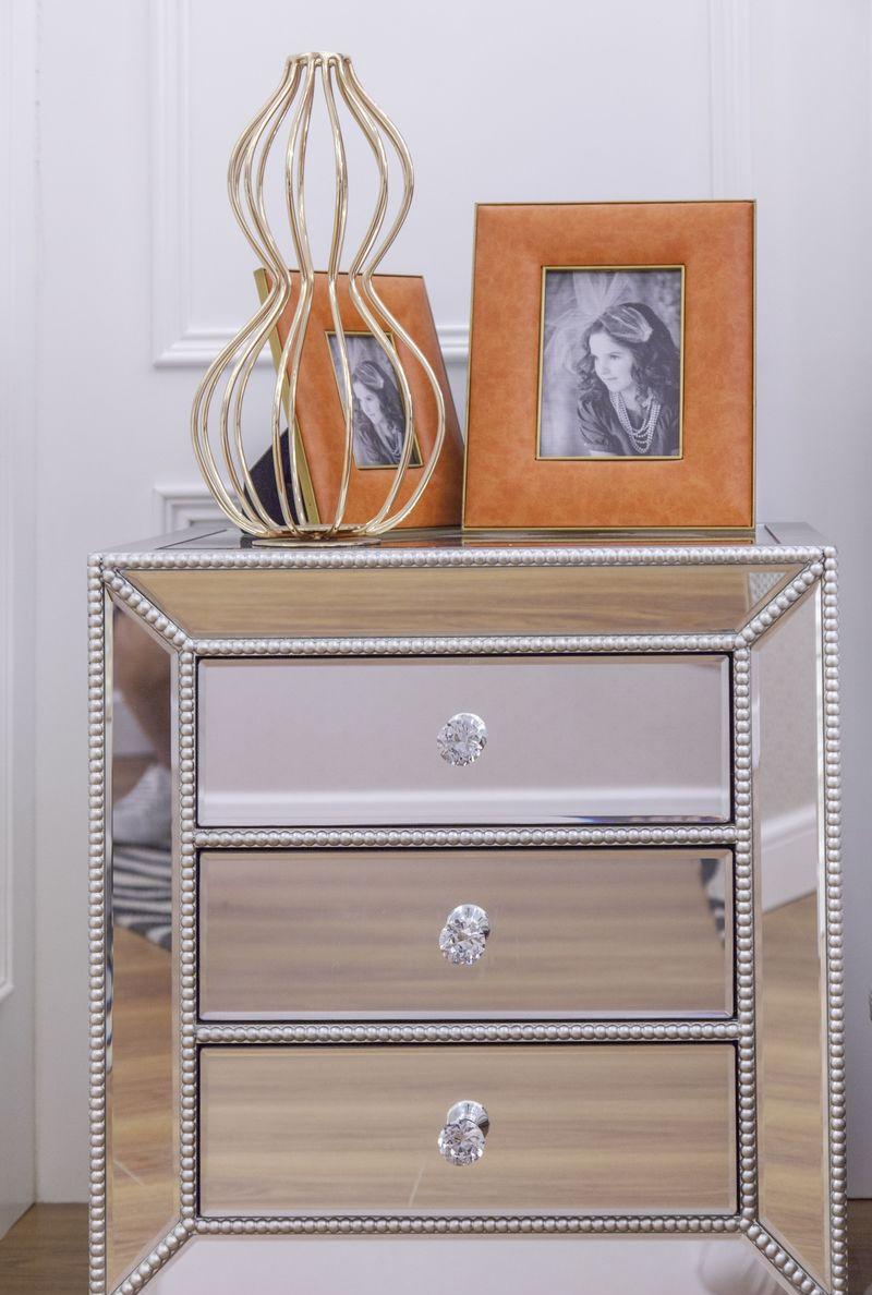 《万锦·紫园》新古典风格样板间 | 黑白灰与橘色的艺术碰撞-25