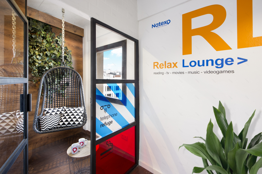 颠覆传统的办公空间设计-18