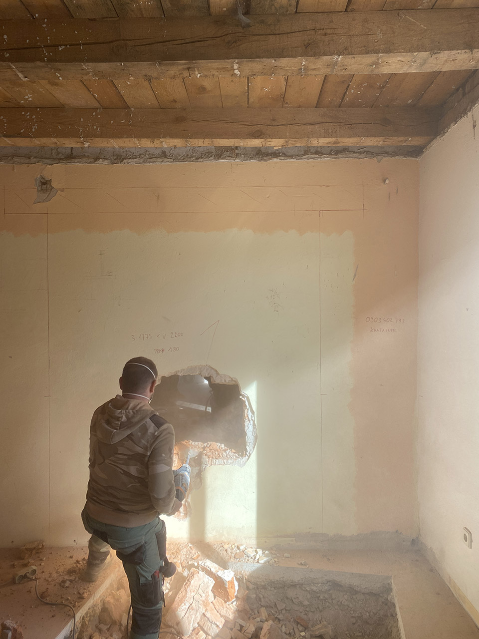 老宅的再次翻修,斯洛伐克丨Kilo,Honč-79