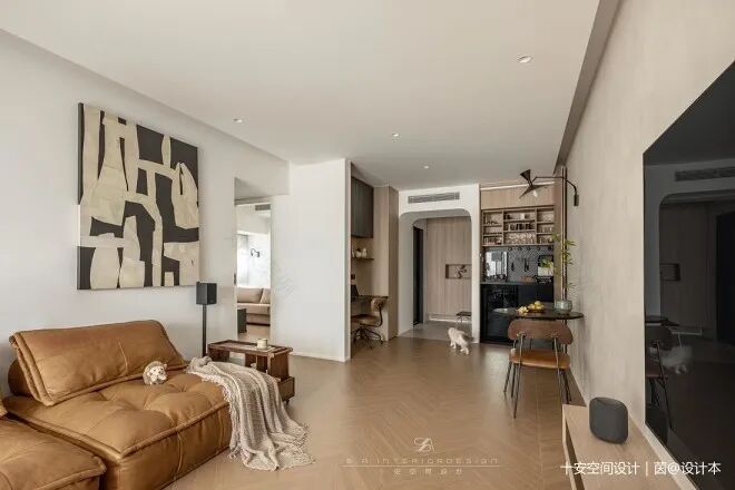 阳台打通做猫屋、套房式超大主卧,单身小哥的73㎡一人居酸哭我了-18