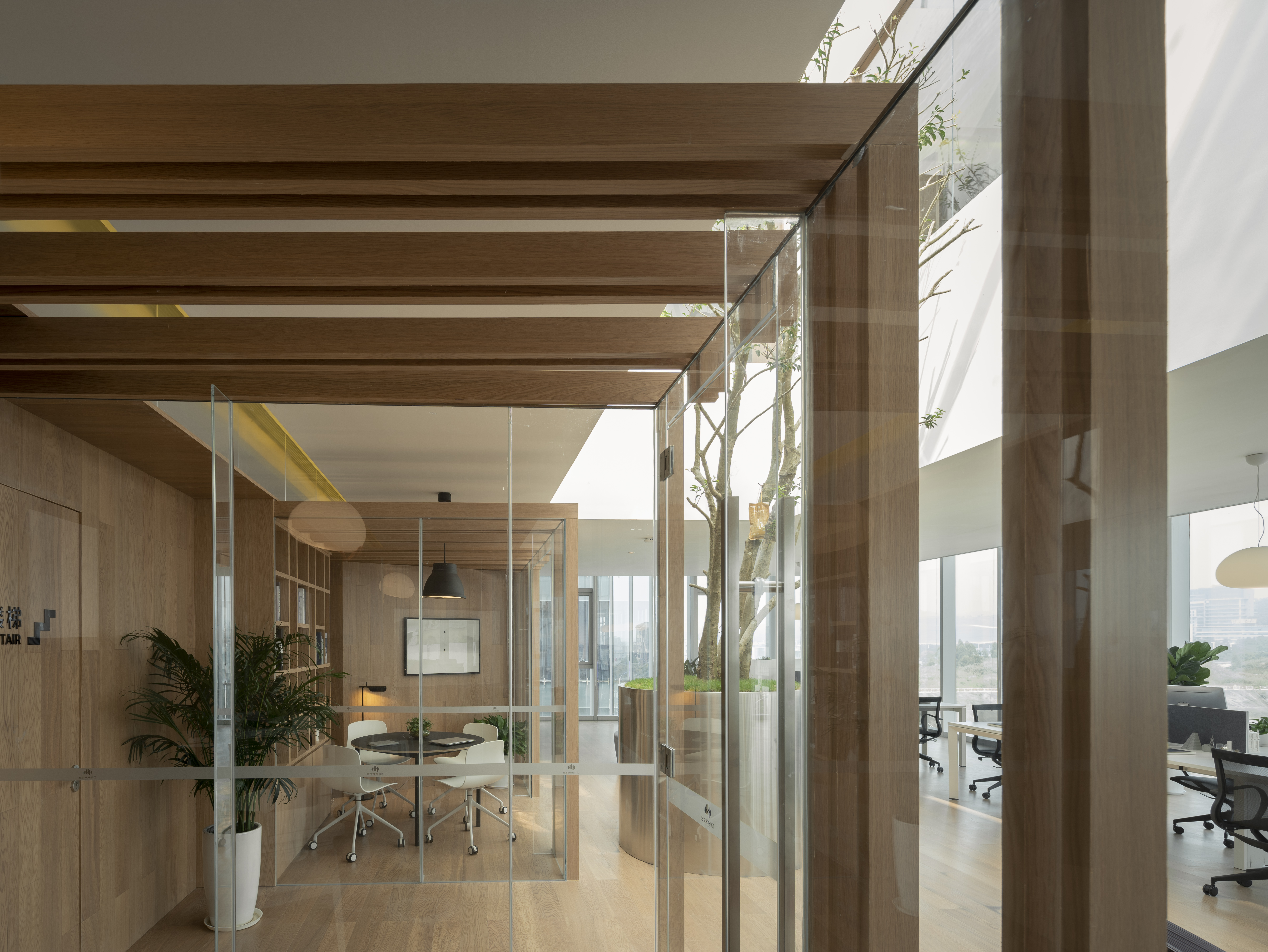 广州万科云谷未来感办公室设计-28