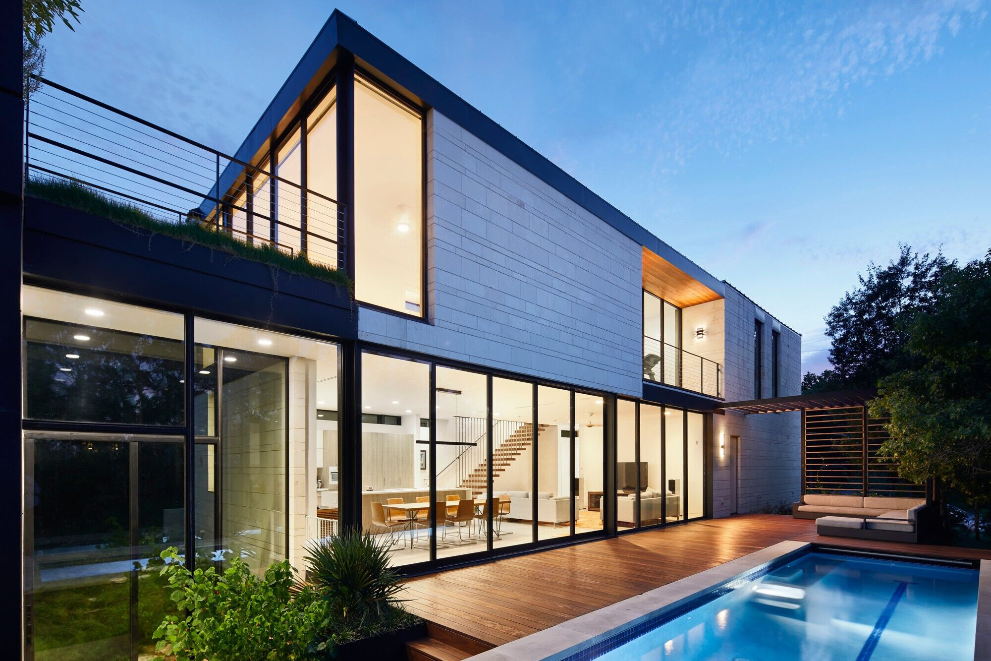 德州奥斯汀湖畔简约石 Glass Bridge 住宅-22