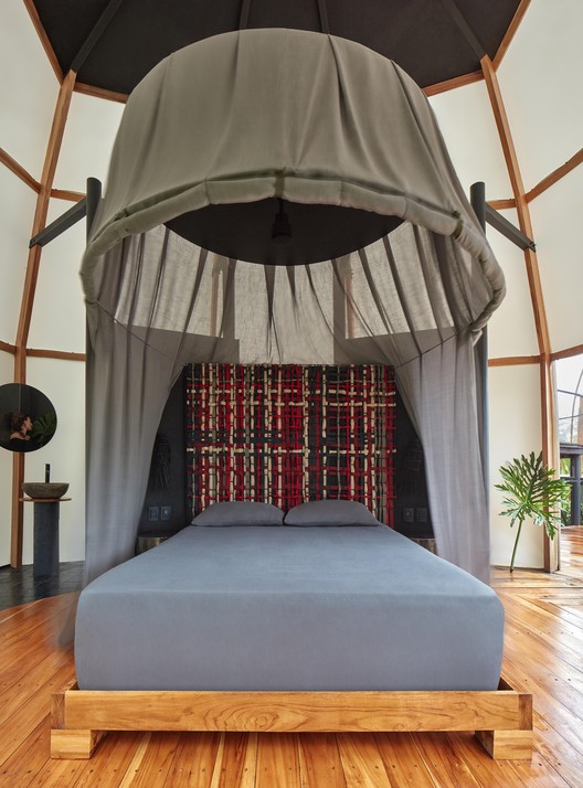 丨哥斯达黎加丨ARCHWERK,Formafatal-74