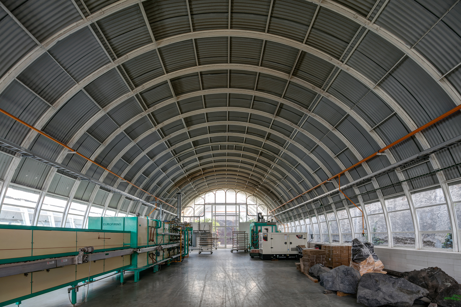 废弃仓库变身高颜值陶瓷厂-29