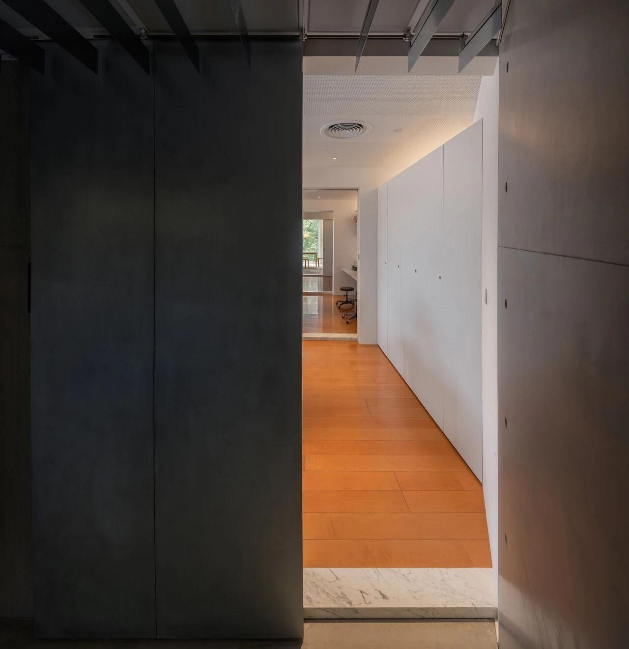 米凹办公室丨中国上海丨米凹工作室-0