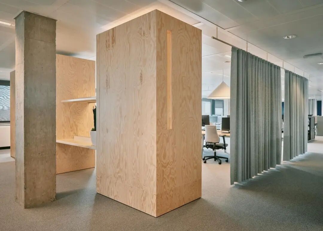 比利时AG保险沙勒罗瓦办公楼局部改造项目丨Ncbham-11