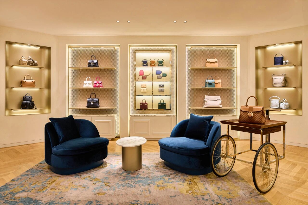 新作｜德尔沃Delvaux亚洲精品店   Vudafieri Saverino Partners-18