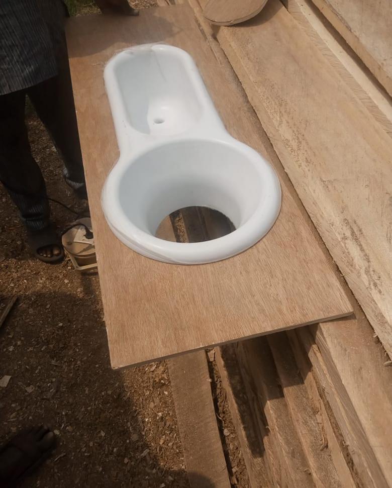 移动干式导流厕所丨尼日利亚拉各斯丨FABULOUS URBAN-30