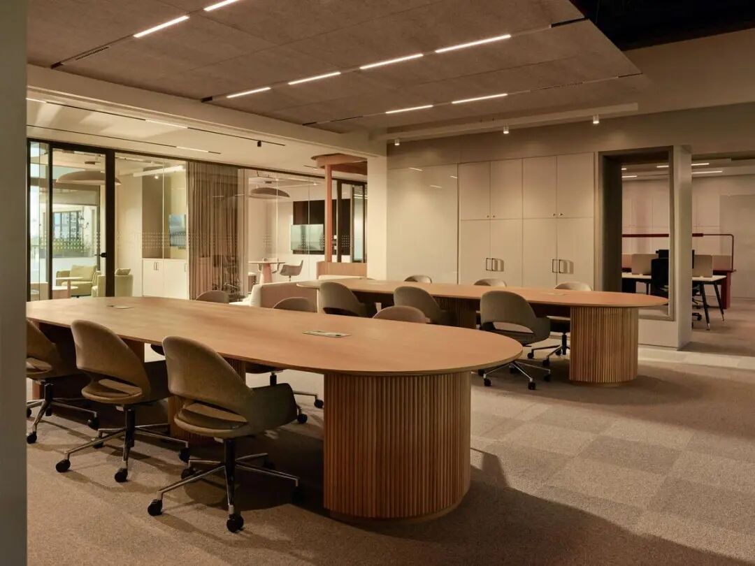 雀巢Hilltown办公室丨土耳其伊斯坦布尔丨Studio 13 Architects-5