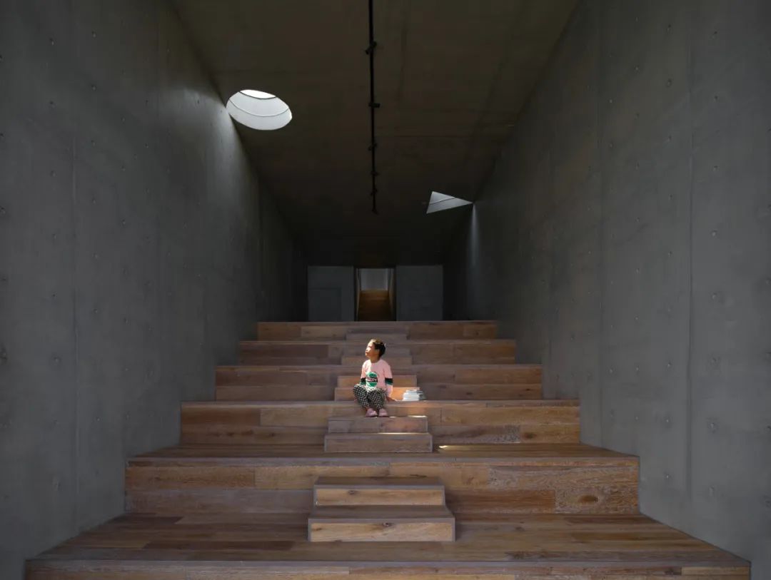 链接人与天地的媒介：怒江大峡谷先锋书店-101