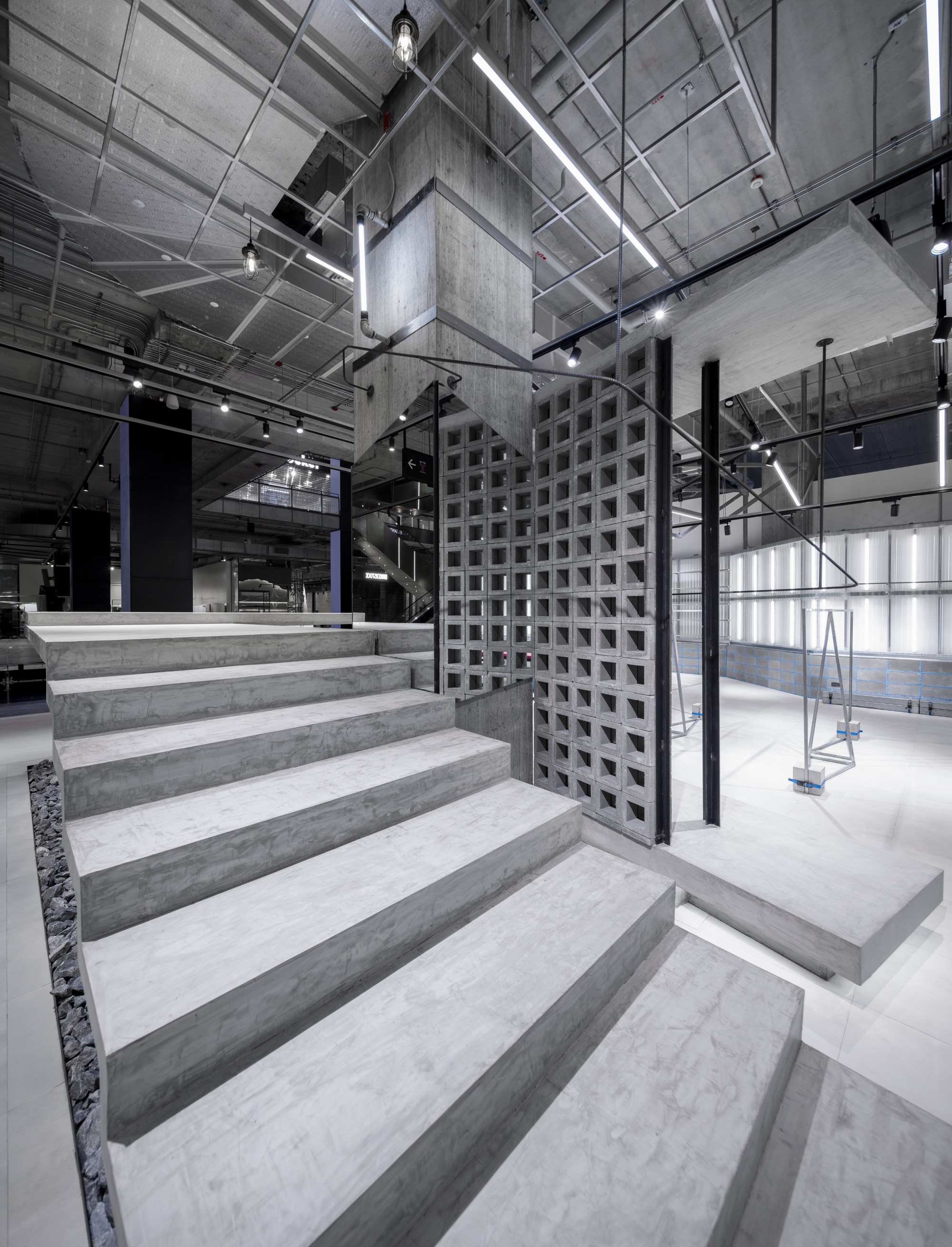 21 俱乐部实验室丨泰国曼谷丨Studio Krubka-29