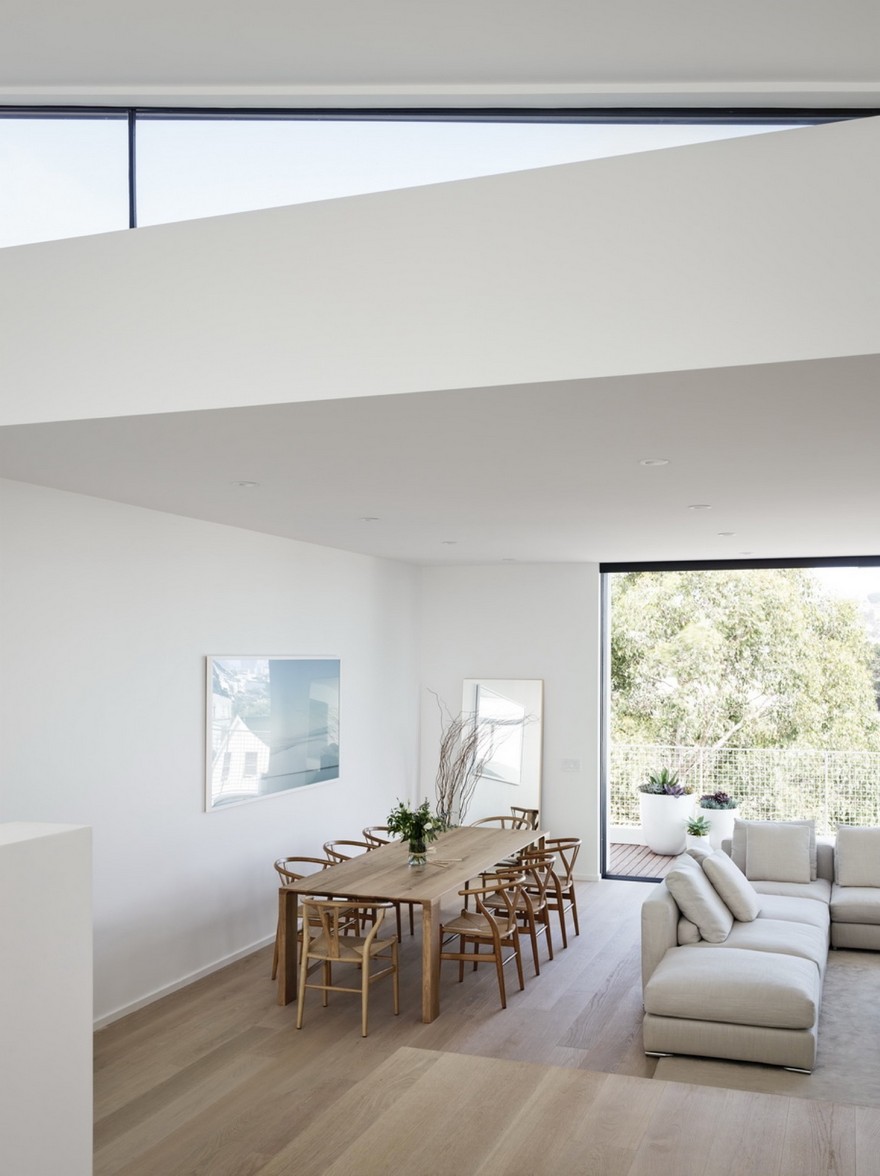 A Loft-Style House With an Interior Space That Feels Light, Airy and Spacious-27