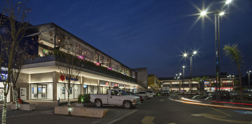 墨西哥 Xalapa 市购物中心设计 | 绿色环保,便捷停车-7