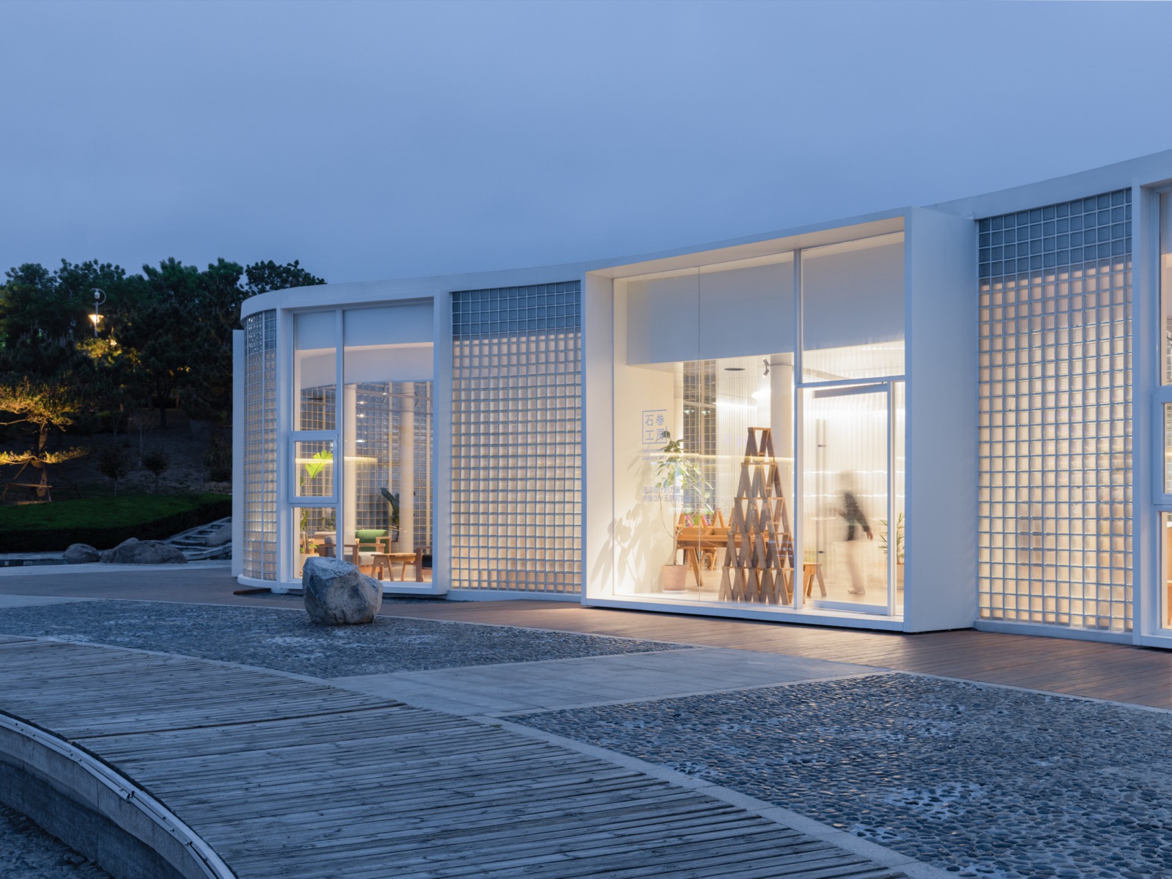 Dotcom Coffee青岛海边店 / Atelier LOONG-19