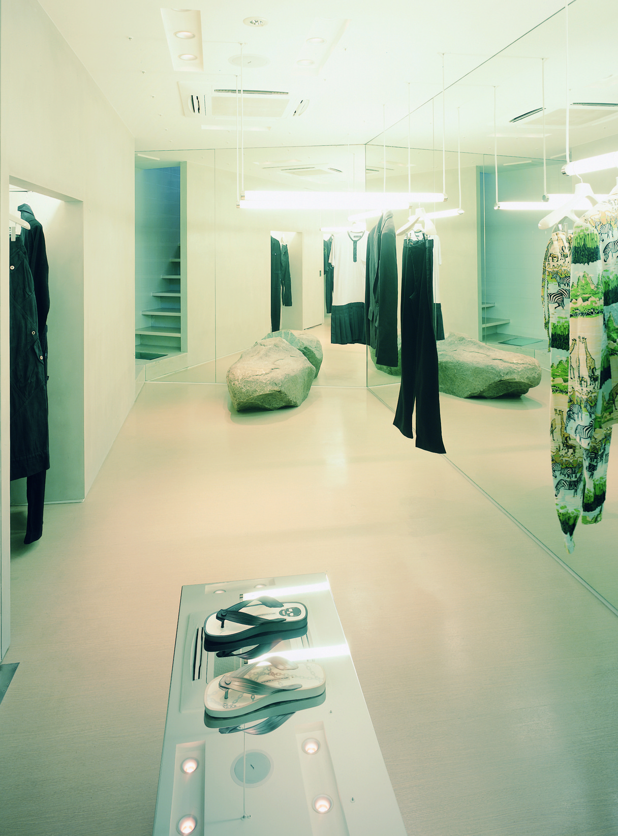 alexandre herchcovitch store tokyo Arthur Casas Studio-9