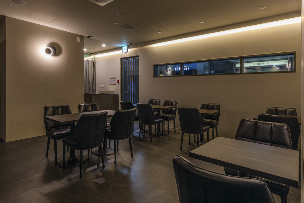 23 坪现代日式小宅，灯光设计诠释简约美学-5