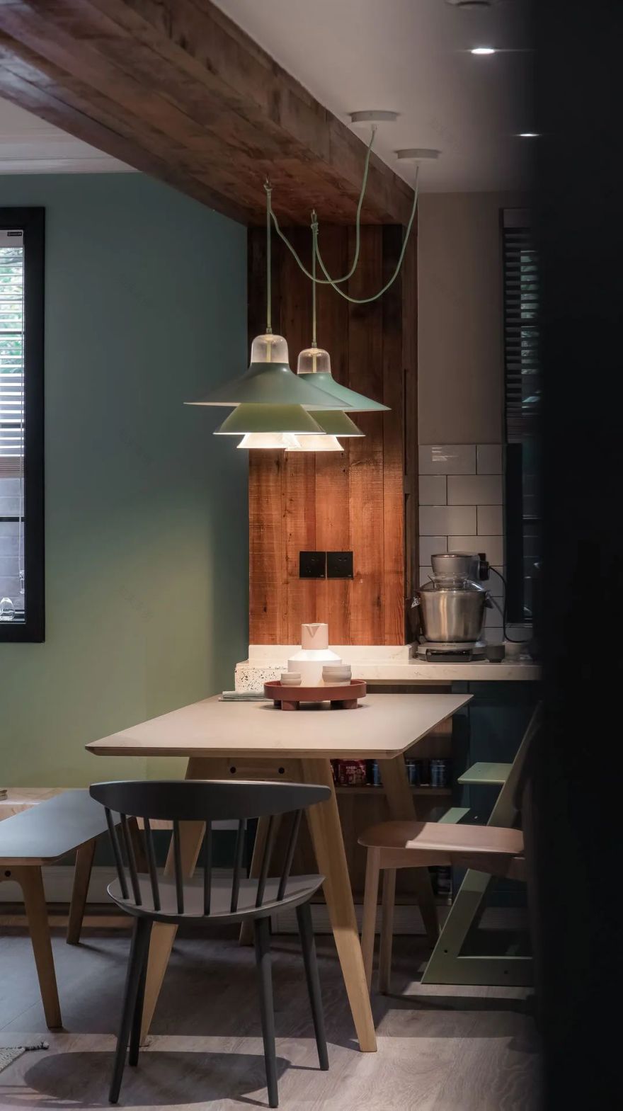 成都现代混搭风的居住空间-17