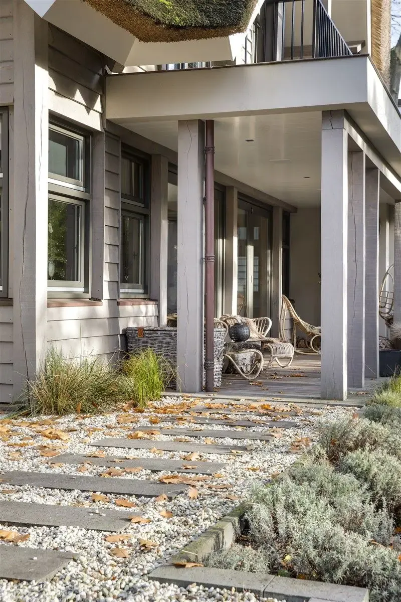 荷兰现代乡村大宅,完美融合温馨木艺与充沛采光-21