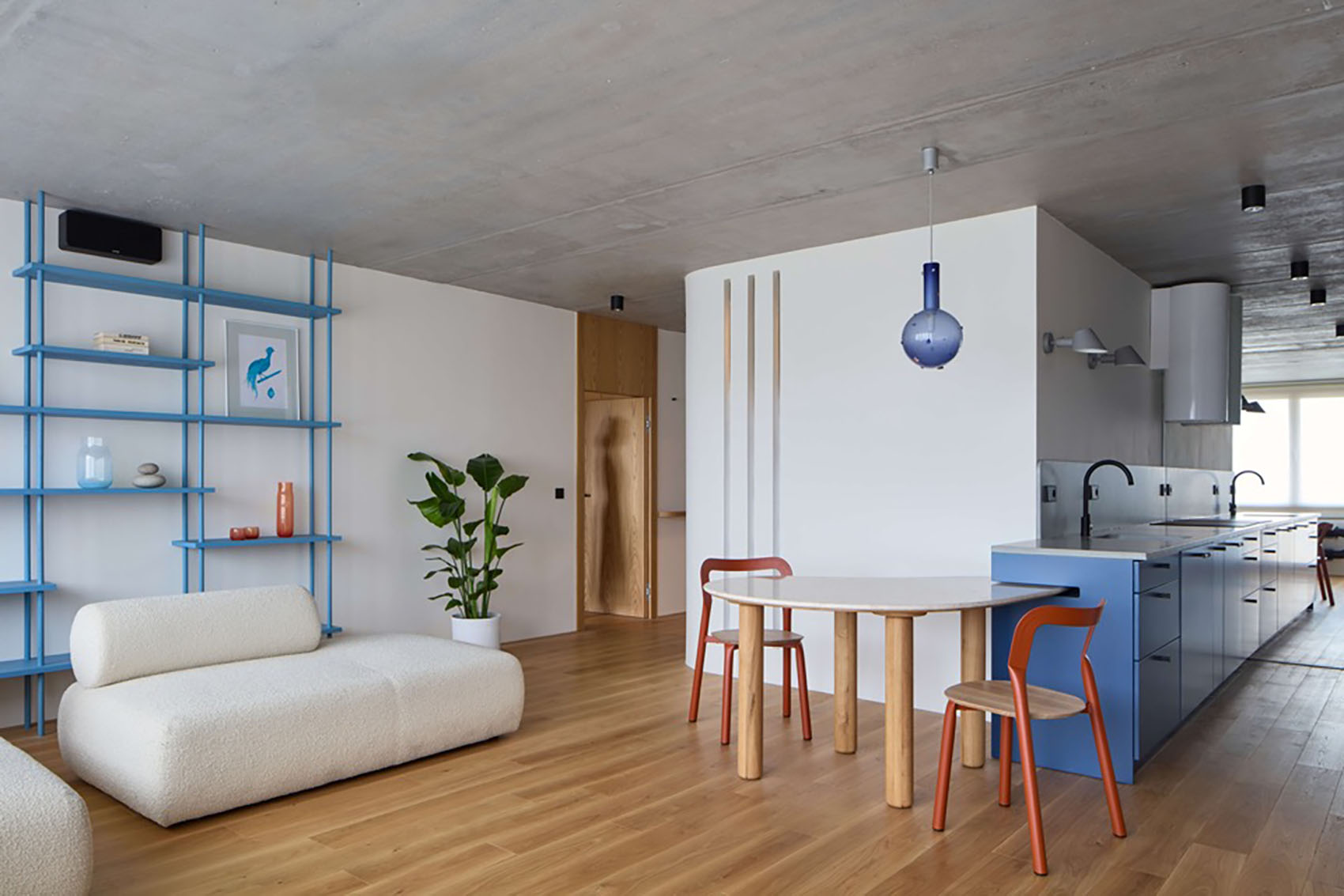 布拉格“地平线之上”住宅丨捷克丨Iva Hajkova Studio-3