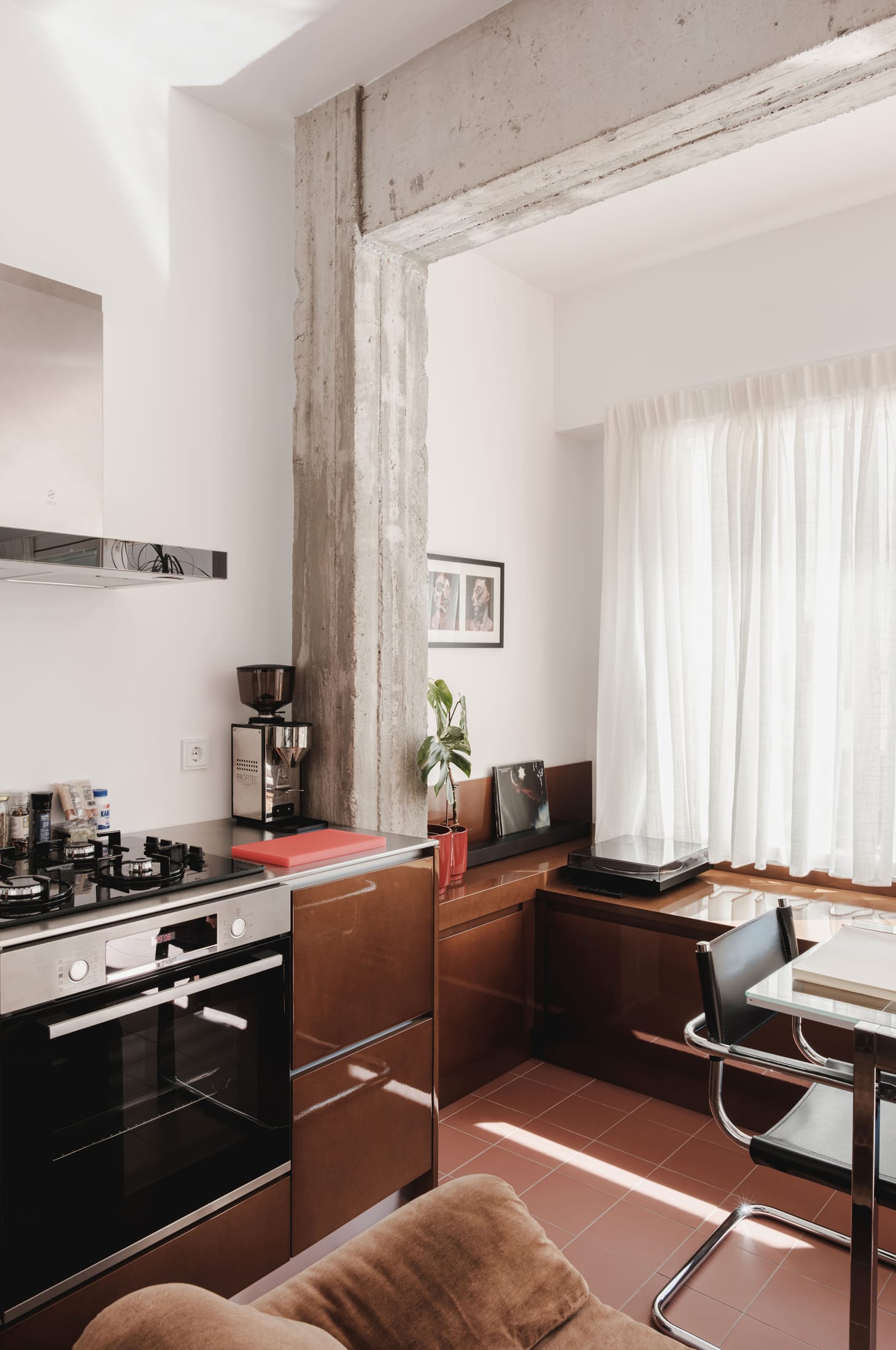 XT 97 Interwar Modern 翻新项目丨希腊雅典丨Lara Vartzioti-20