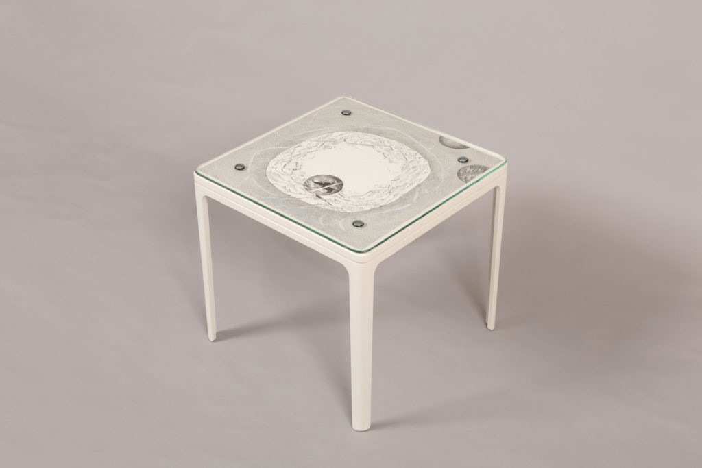 50 位创意人才重塑经典餐桌，助力慈善事业-11