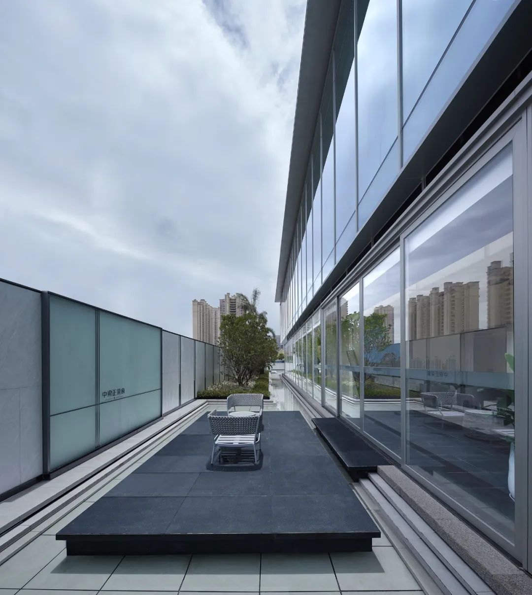  致逸设计丨厦门中梁正荣府  建筑设计 丨中国厦门-37