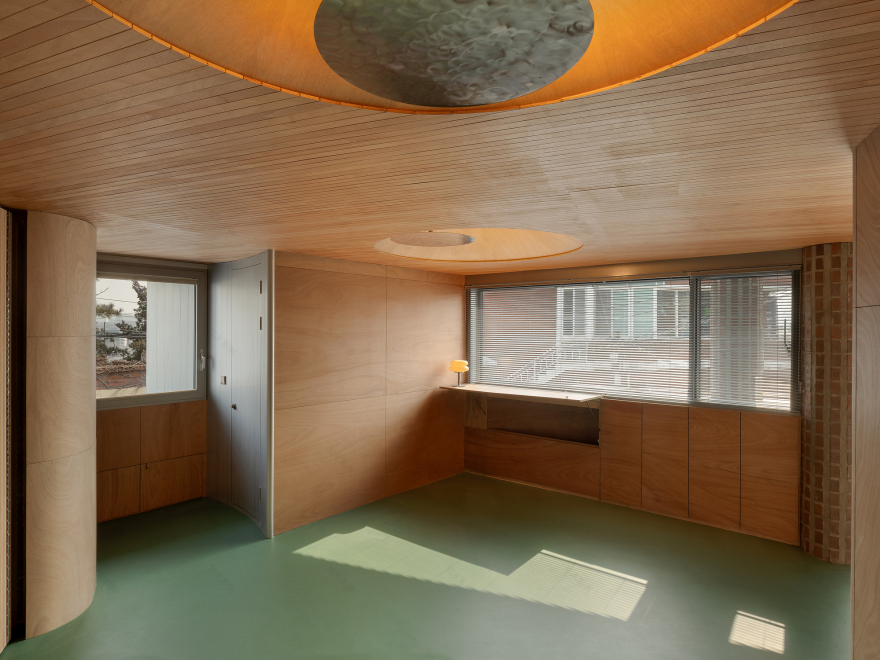 Reinterpreting a 50-Year-Old Building in Myeongnyun-dong丨sukchulmok + BRBB Architects-35