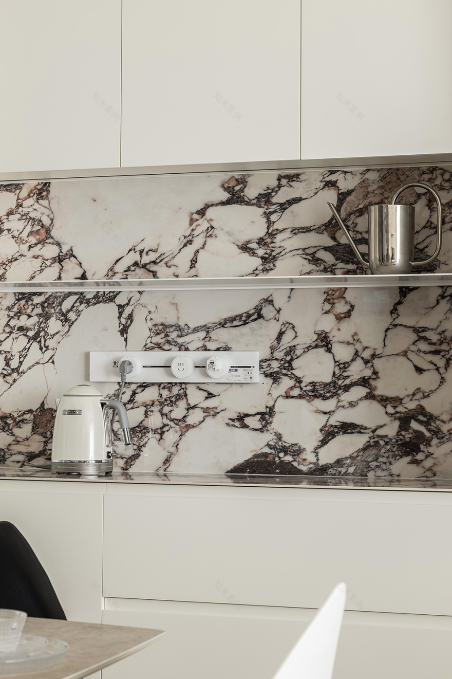 探索灵动现代的艺术之家丨中国汕头丨新一设计-18