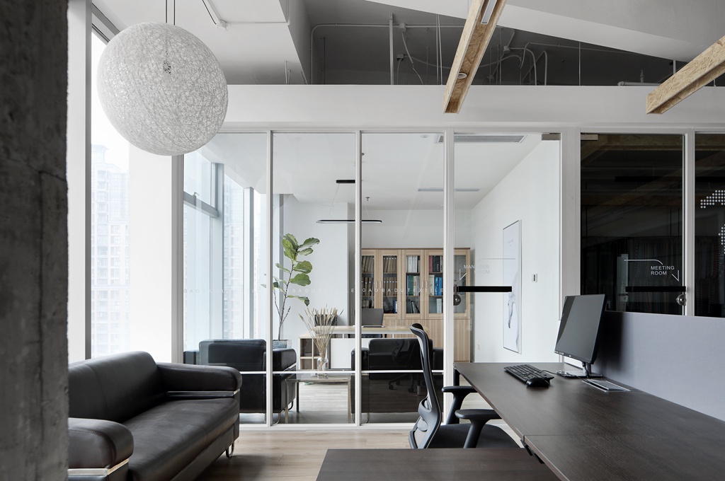 春秋出品 —— 办公.适-33