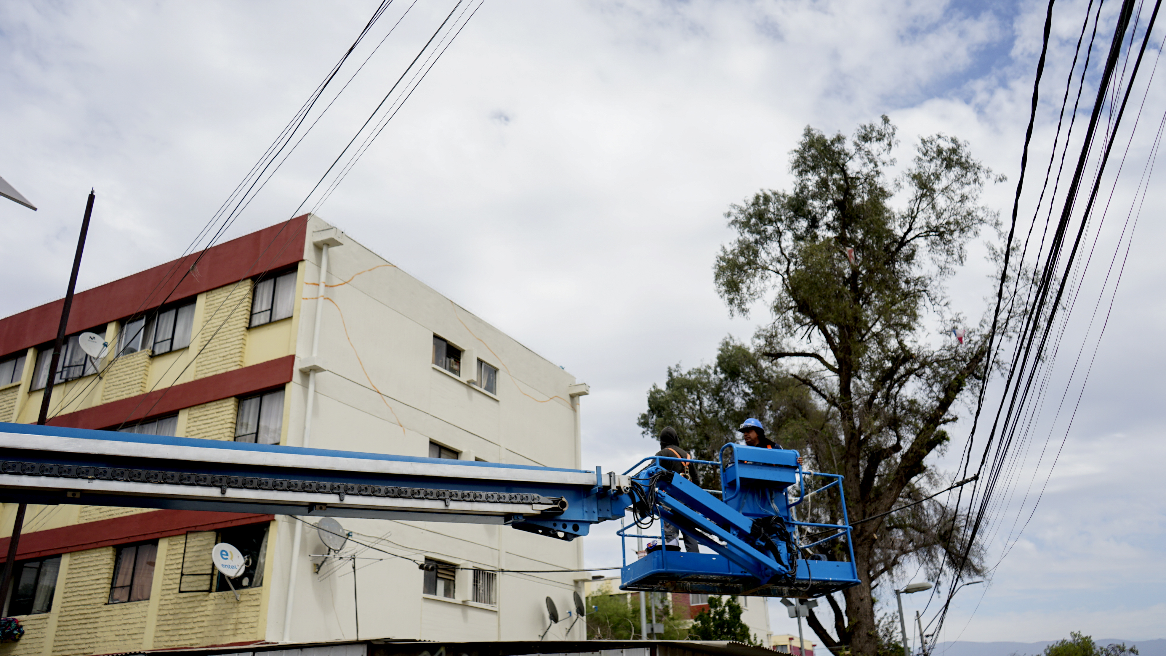塞罗纳维亚 2019丨智利圣地亚哥丨Otra Ciudad-12