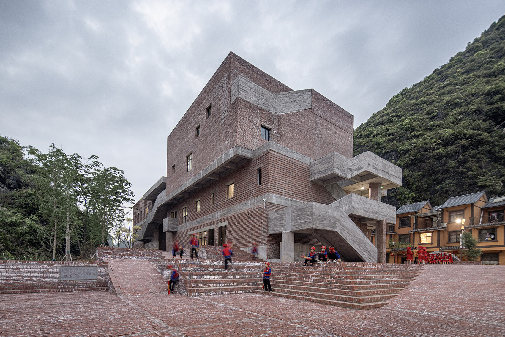 江华瑶族水口镇如意村文化服务中心及特色工坊丨中国湖南丨地方工作室&湖南大学设计研究院有限公司-31