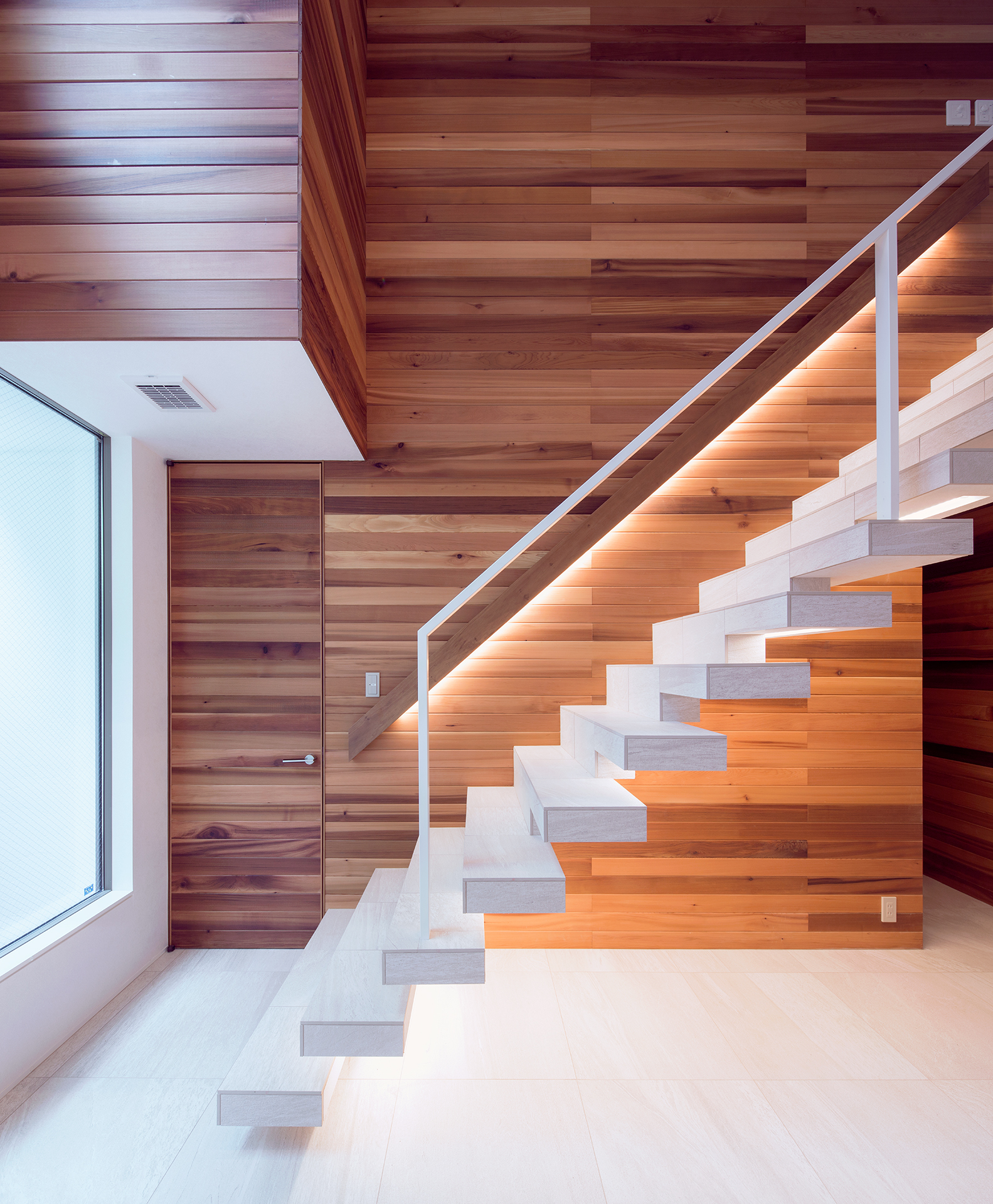 N10 House | 带观景露台的现代私人住宅-21