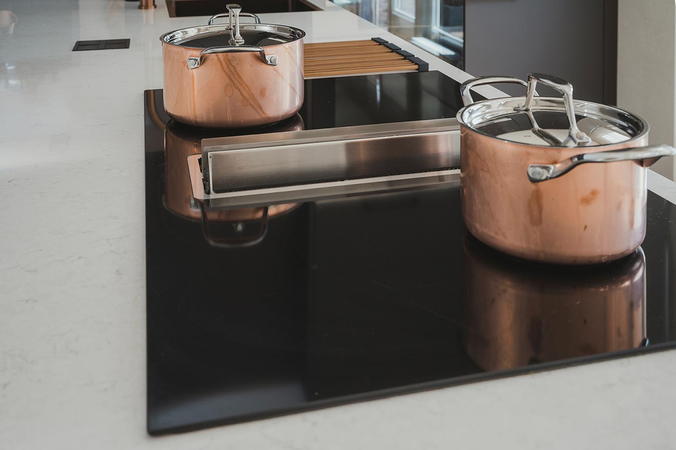 Velp带烹饪岛的厨房设计丨Avanti Keukens-35