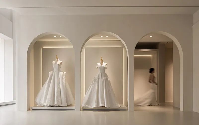 绍兴诸暨白色婚纱店,浪漫美学空间-13