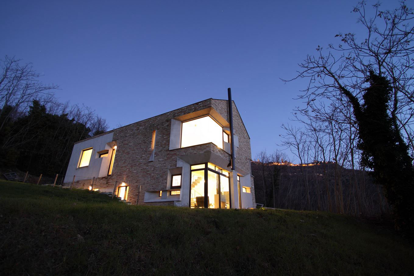 巴里拉里建筑师事务所重建意大利里帕特朗索内的一处乡村住宅-57