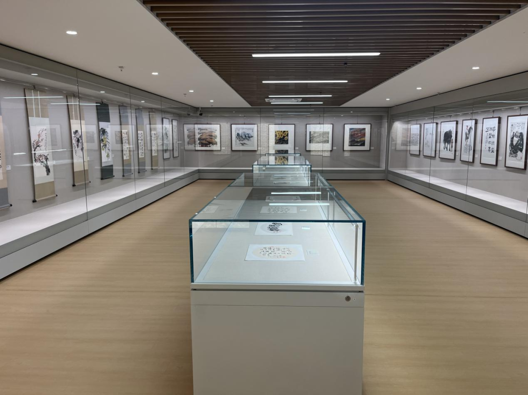 龙邦助力衢州博物馆焕新启航，五大展厅精彩亮相-40