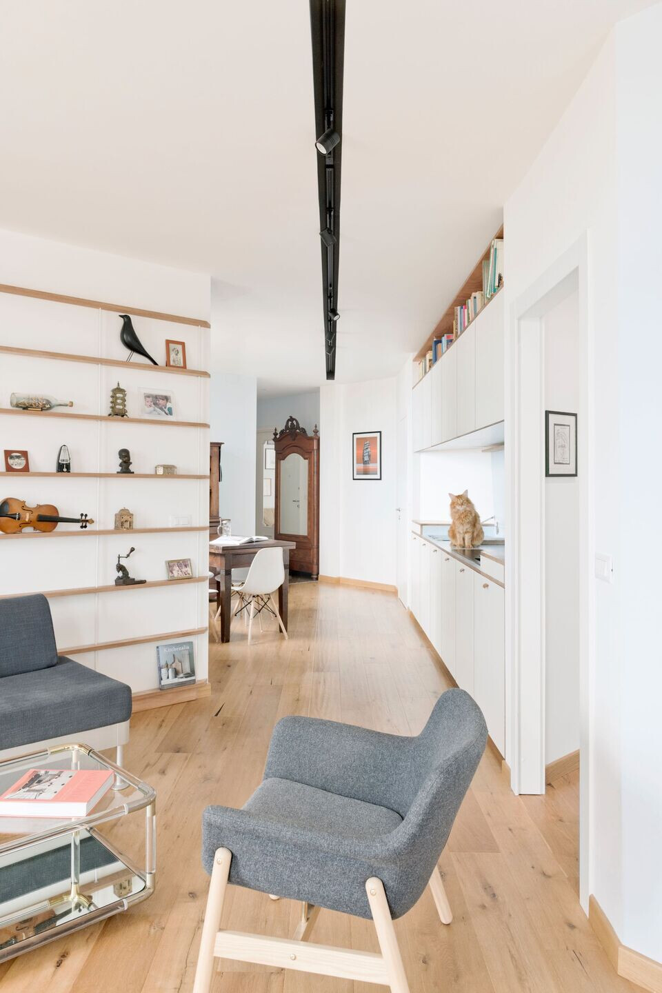 llabb 打造意大利 Genova 老建筑的现代生活空间-18