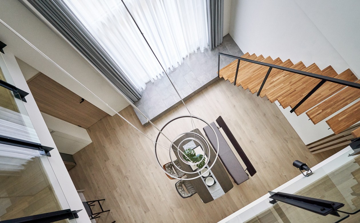 充沛日光现代楼中楼翻新-11