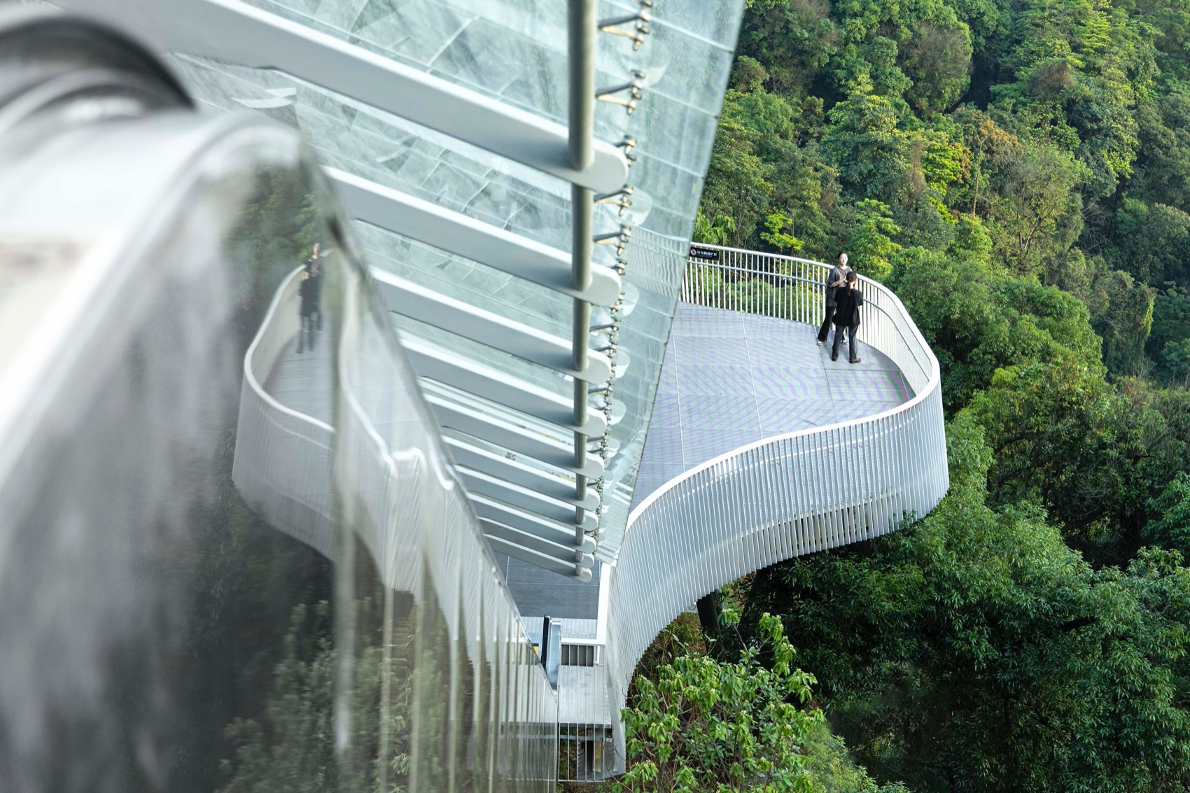 广州白云山摩星岭观光扶梯及栈道丨中国广州丨华南理工大学建筑设计研究院等-43