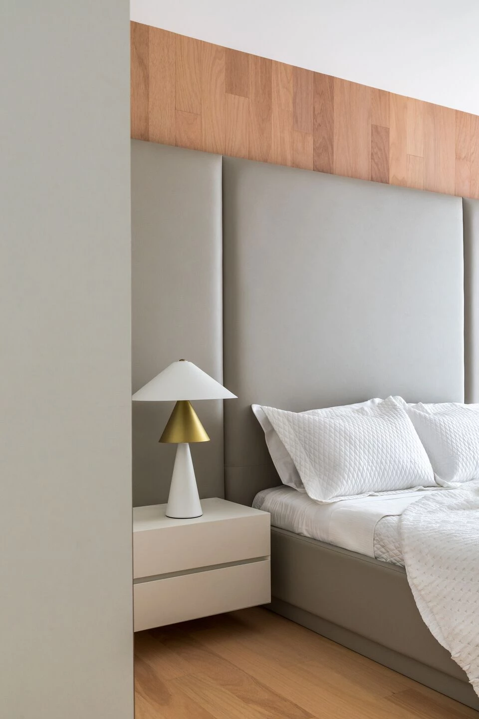 巴西 Curitiba 70 平米极简公寓设计丨Schuchovski Arquitetura-22