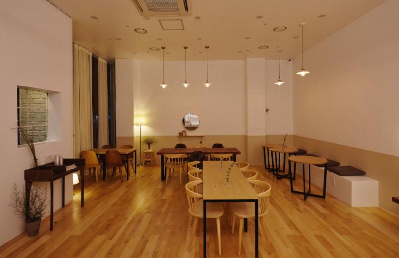 17 坪极简咖啡厅设计 | 首尔温馨空间-5