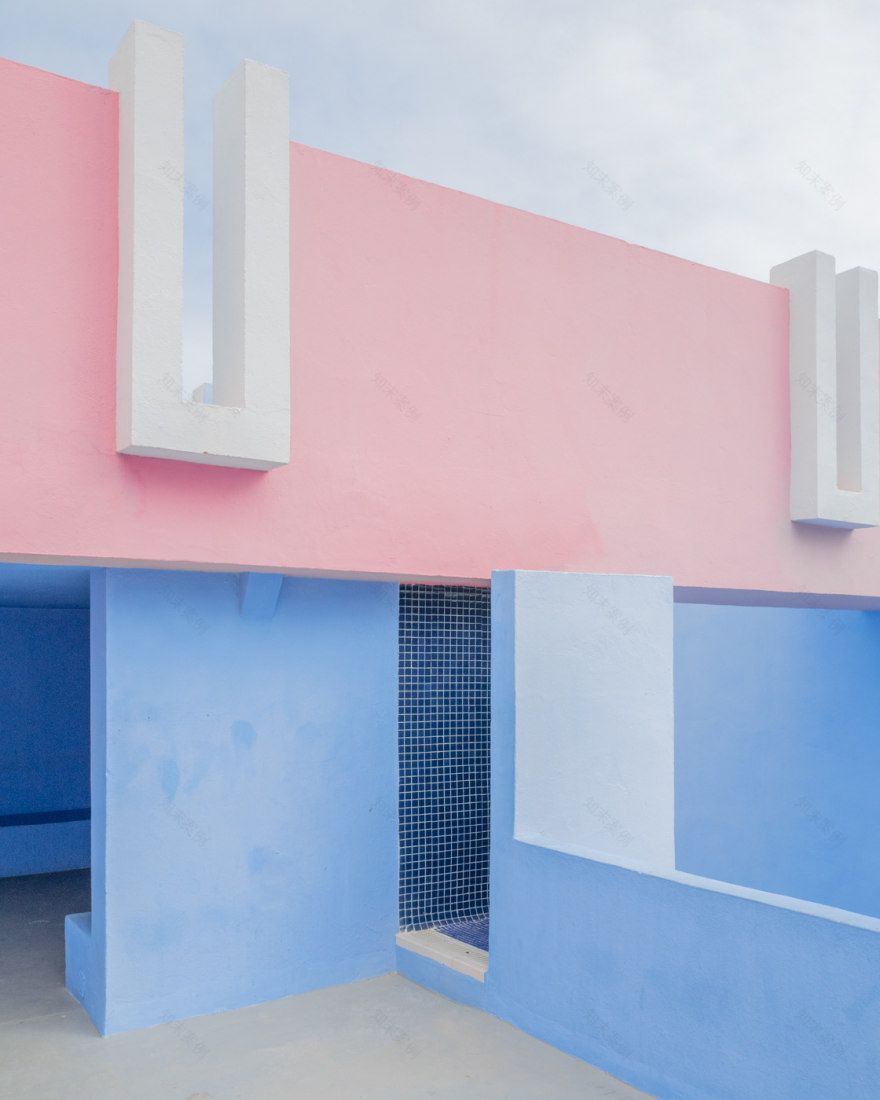 梦幻现代天堂·西班牙卡尔佩的“红墙”-15