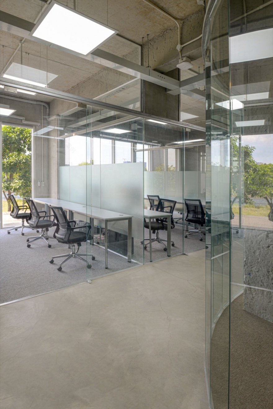 灵感枢纽2号·越南混合办公空间设计与实践丨DQV.Architects-40